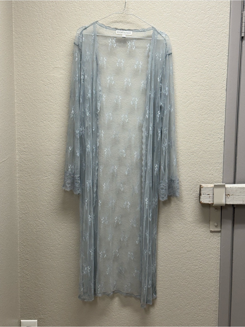 Light Blue Sheer Lace Kimono/ Duster- size L pit 22 L49” MSRP $49